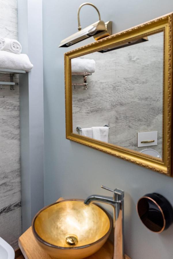 Queen Cattleya Suite Genua Exterior foto
