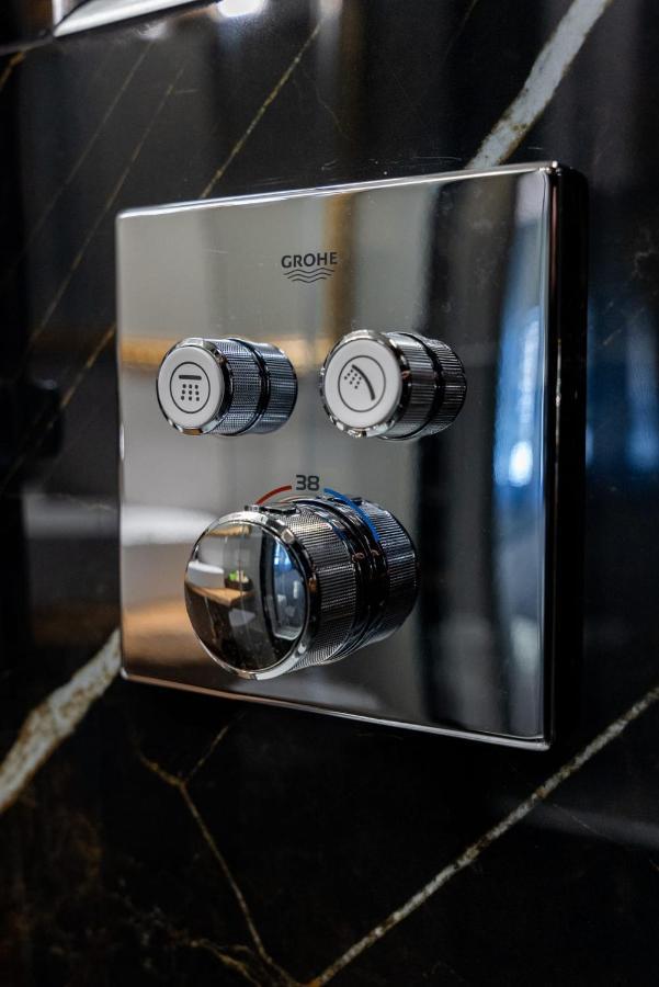 Queen Cattleya Suite Genua Exterior foto